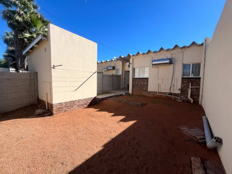 1 Bedroom Property for Sale in Keidebees Northern Cape